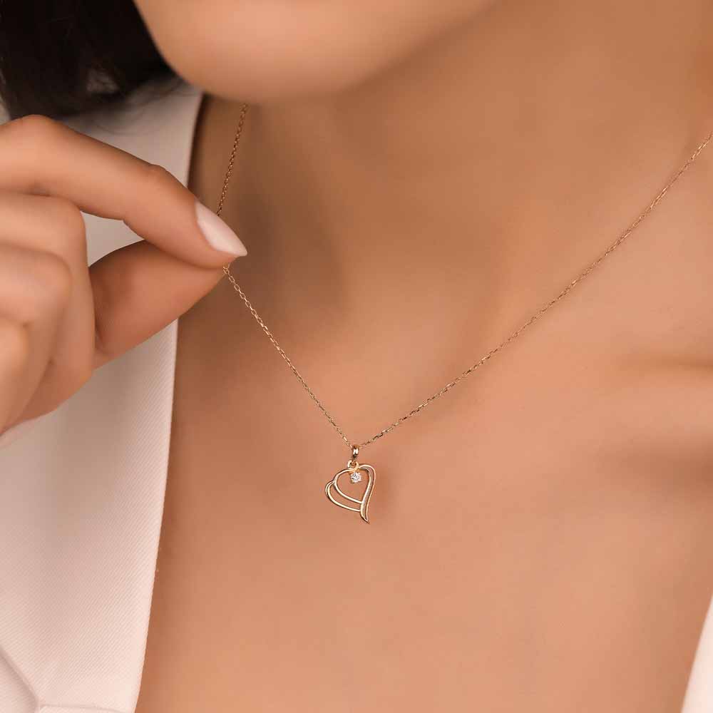 0,04 Karat Pırlanta Çift Kalp Tasarımlı Aşk Kolyesi