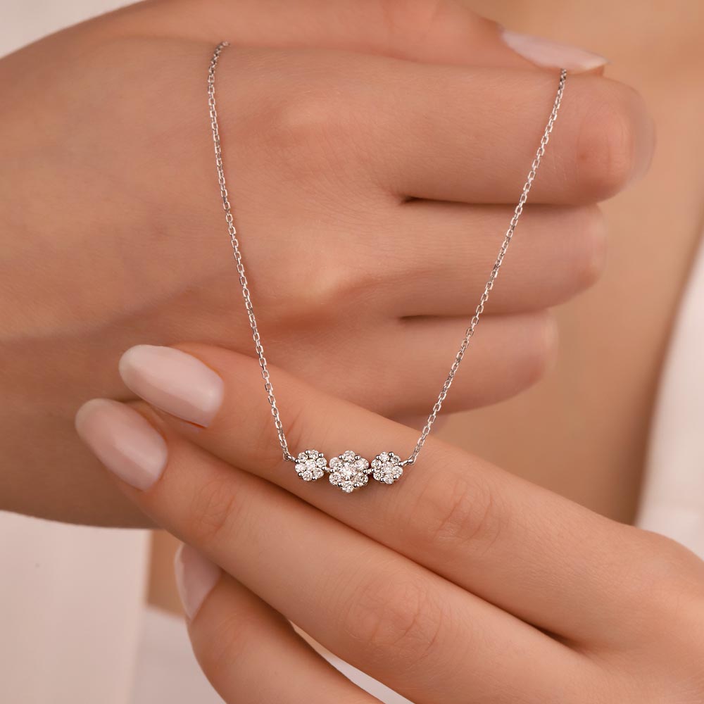 0,43 Karat Pırlanta Tria Coronet Kolye