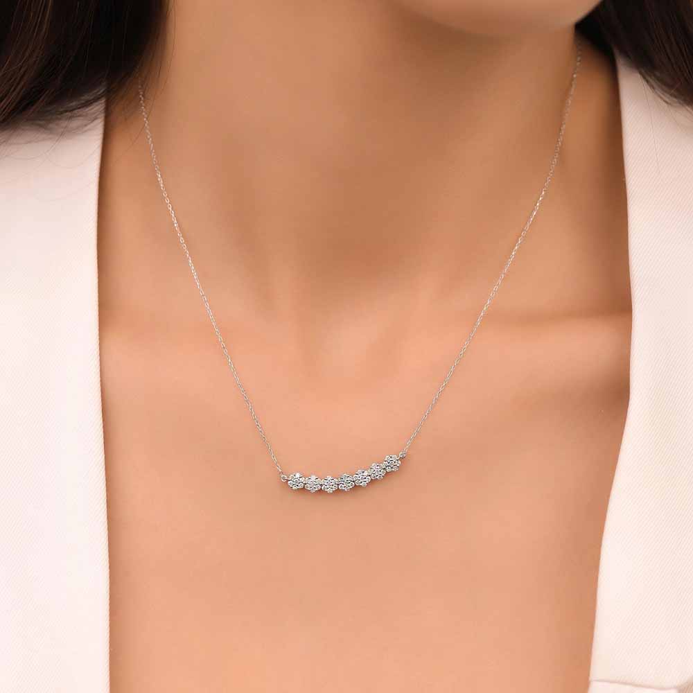 0,45 Karat Pırlanta Coronet Kolye