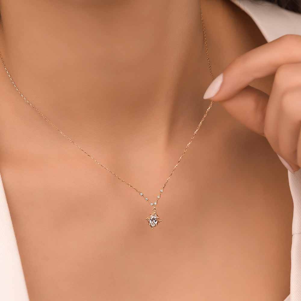 Pırlanta Vintage Beyaz Topaz Hediyelik Kolye