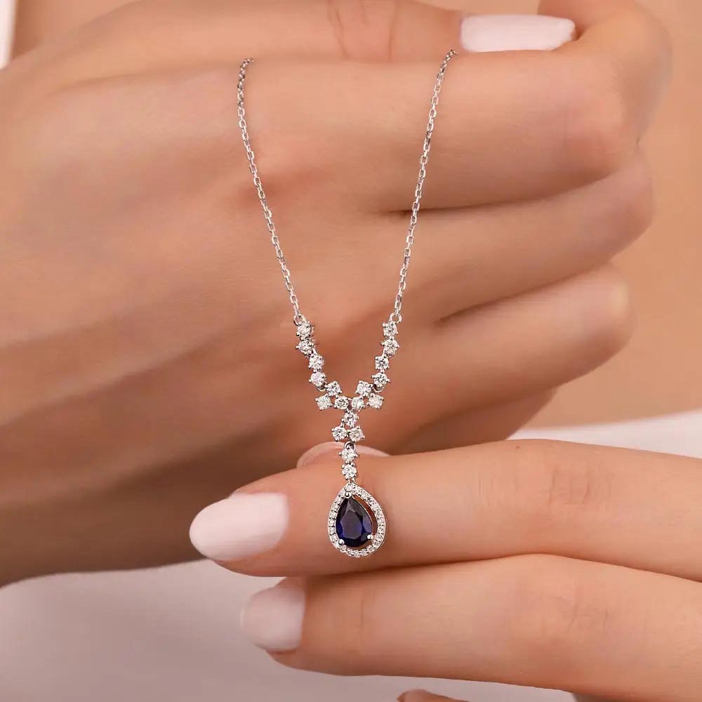 1,20 Karat Pırlanta Damla Safir Kolye