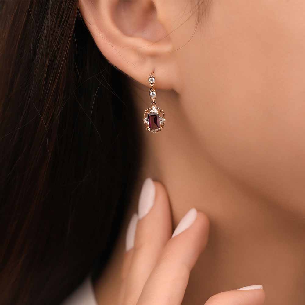 1,68 Karat Pırlanta Vintage Rhodolite Küpe