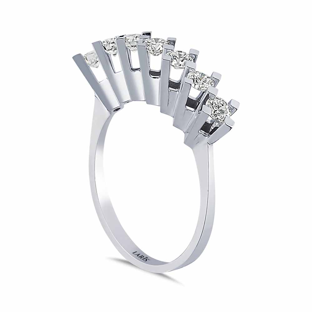 Beştaş Yüzükler 0,67 Karat Pırlanta Yedi Taş Yüzük