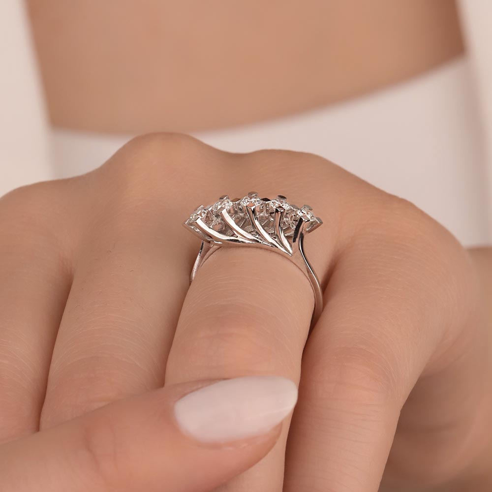 Beştaş Yüzükler 0.60 Karat Pırlanta Zenith Beştaş Yüzük