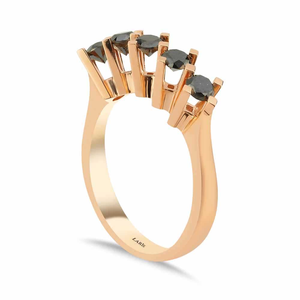 Beştaş Yüzükler 0,84 Karat Siyah Pırlanta Beştaş Yüzük