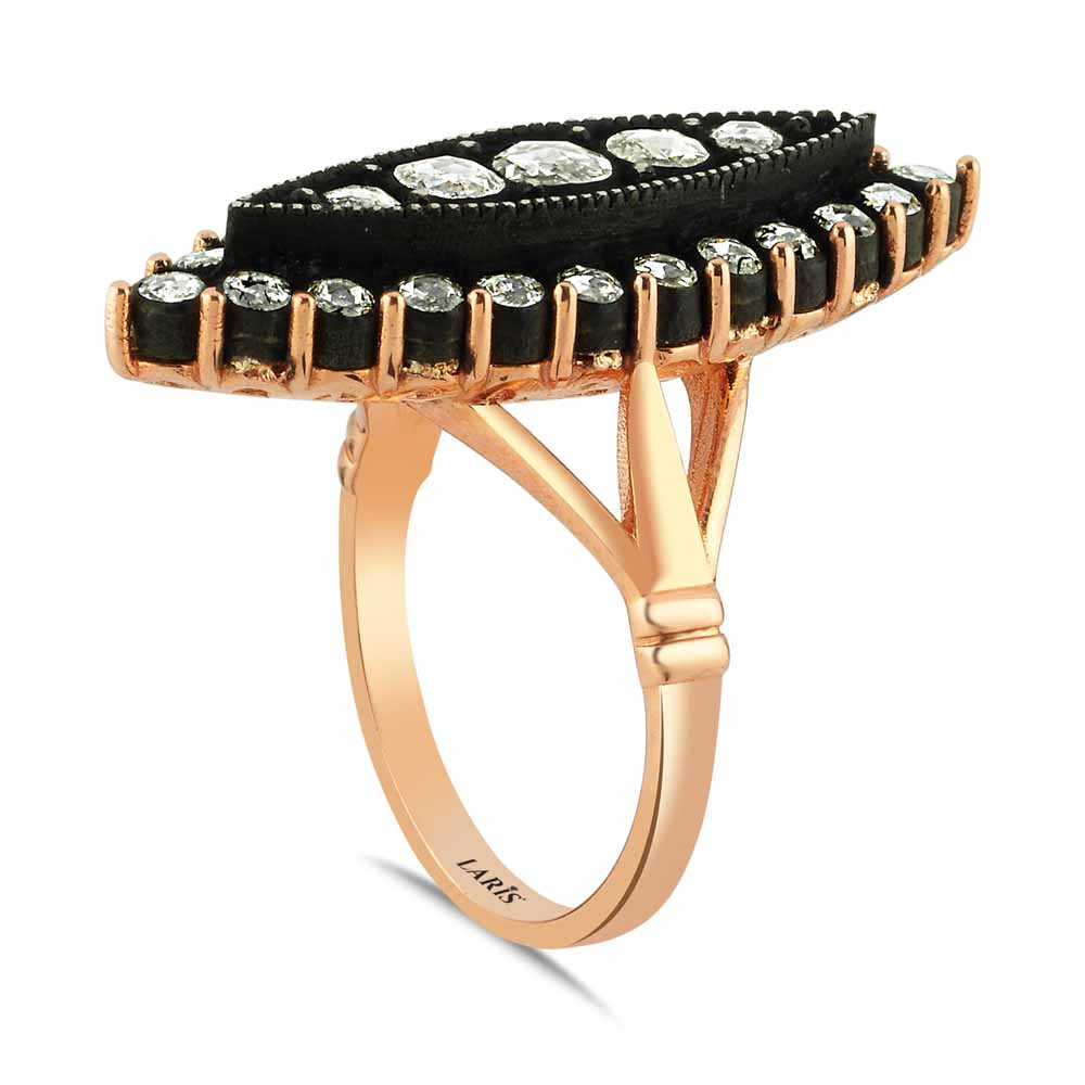 0,83 Karat Elmas Mekik Yüzük