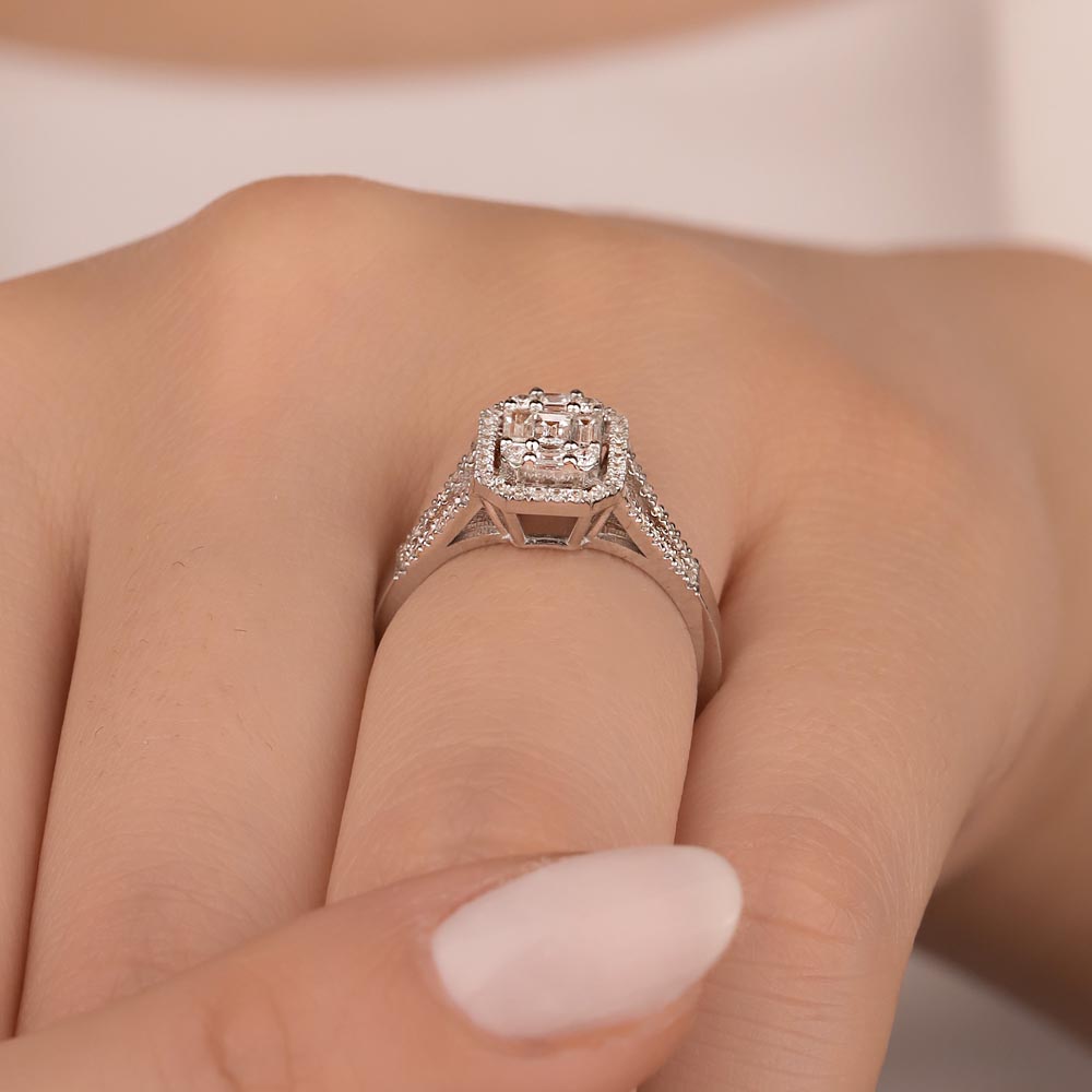 0.40 Karat Pırlanta Çift V Kollu Baget Yüzük