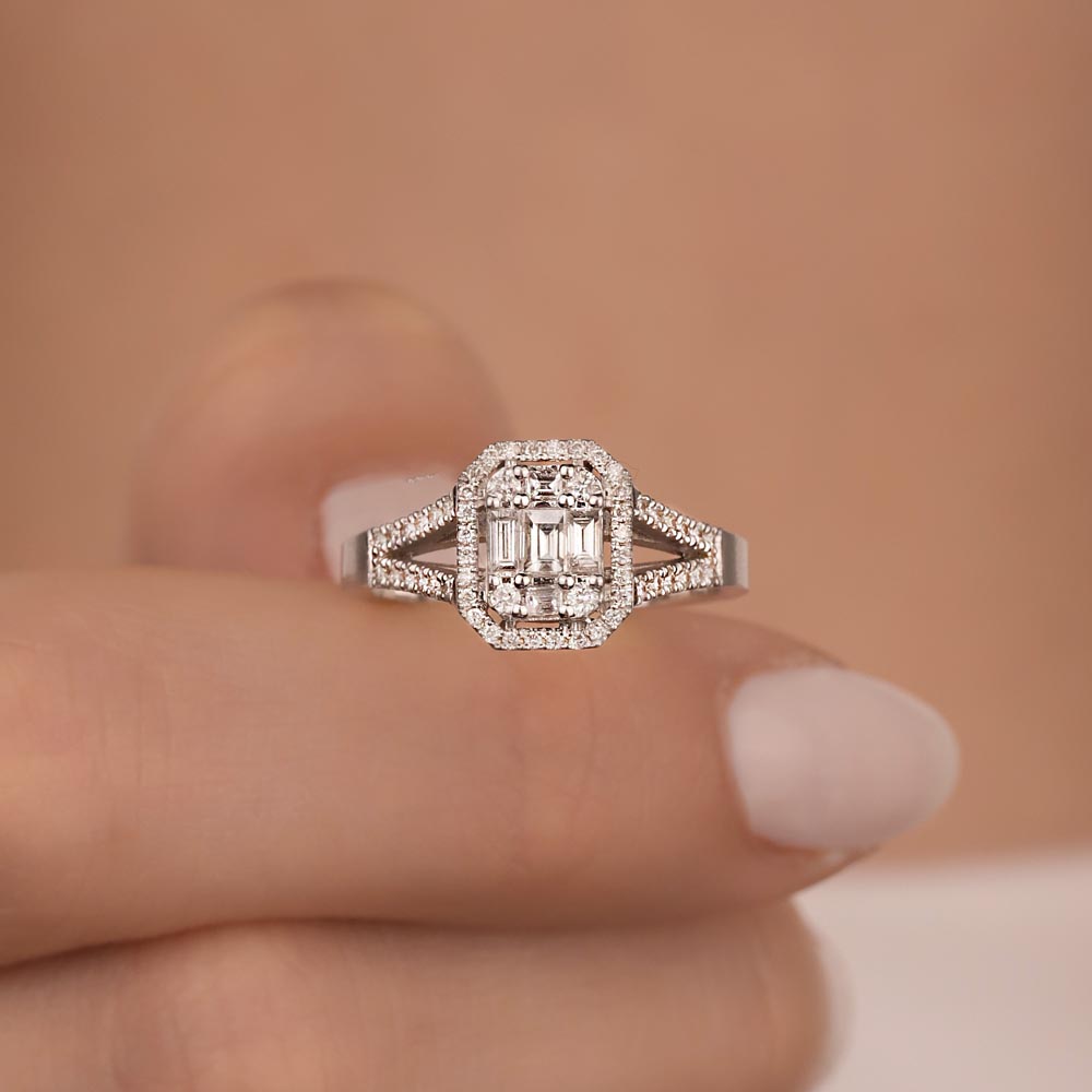 0.40 Karat Pırlanta Çift V Kollu Baget Yüzük