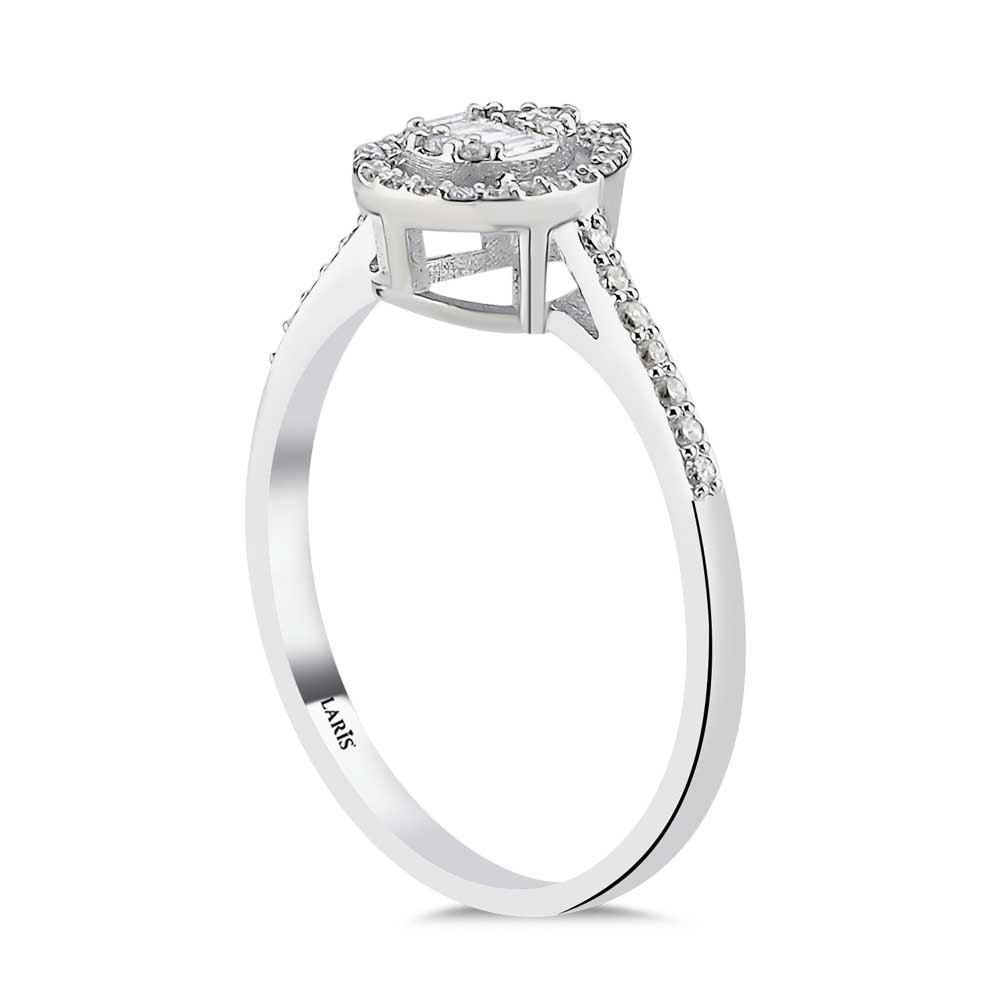 0.32 Karat Pırlanta Damla Baget Yüzük