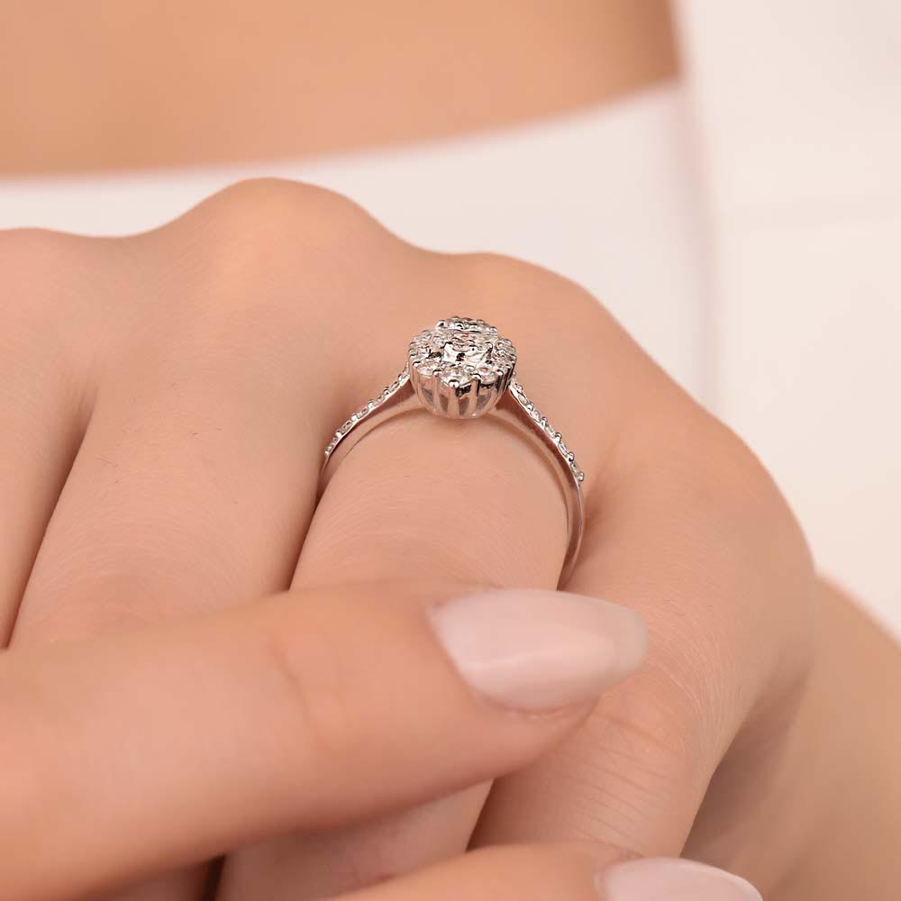 Baget Yüzükler 0.59 Karat Pırlanta Özel Tasarım Baget Yüzük