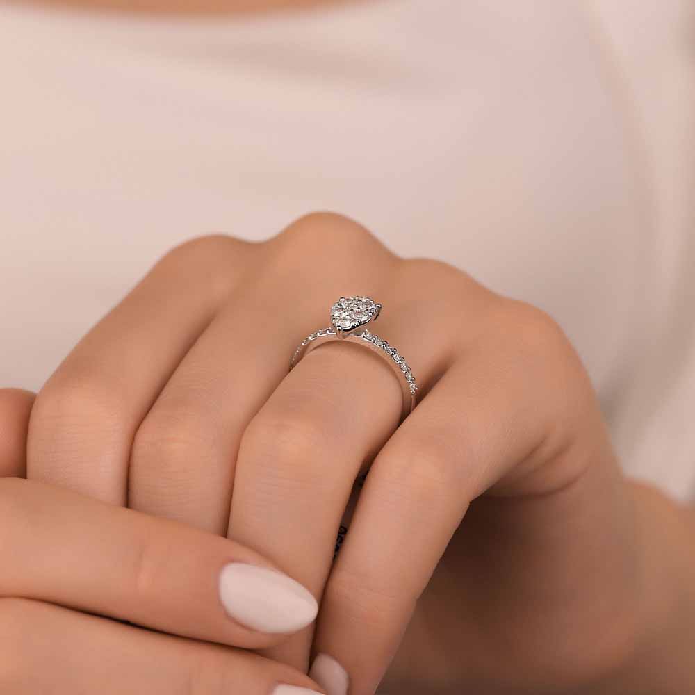 0,64 Karat Pırlanta Coronet Damla Tasarım Yüzük