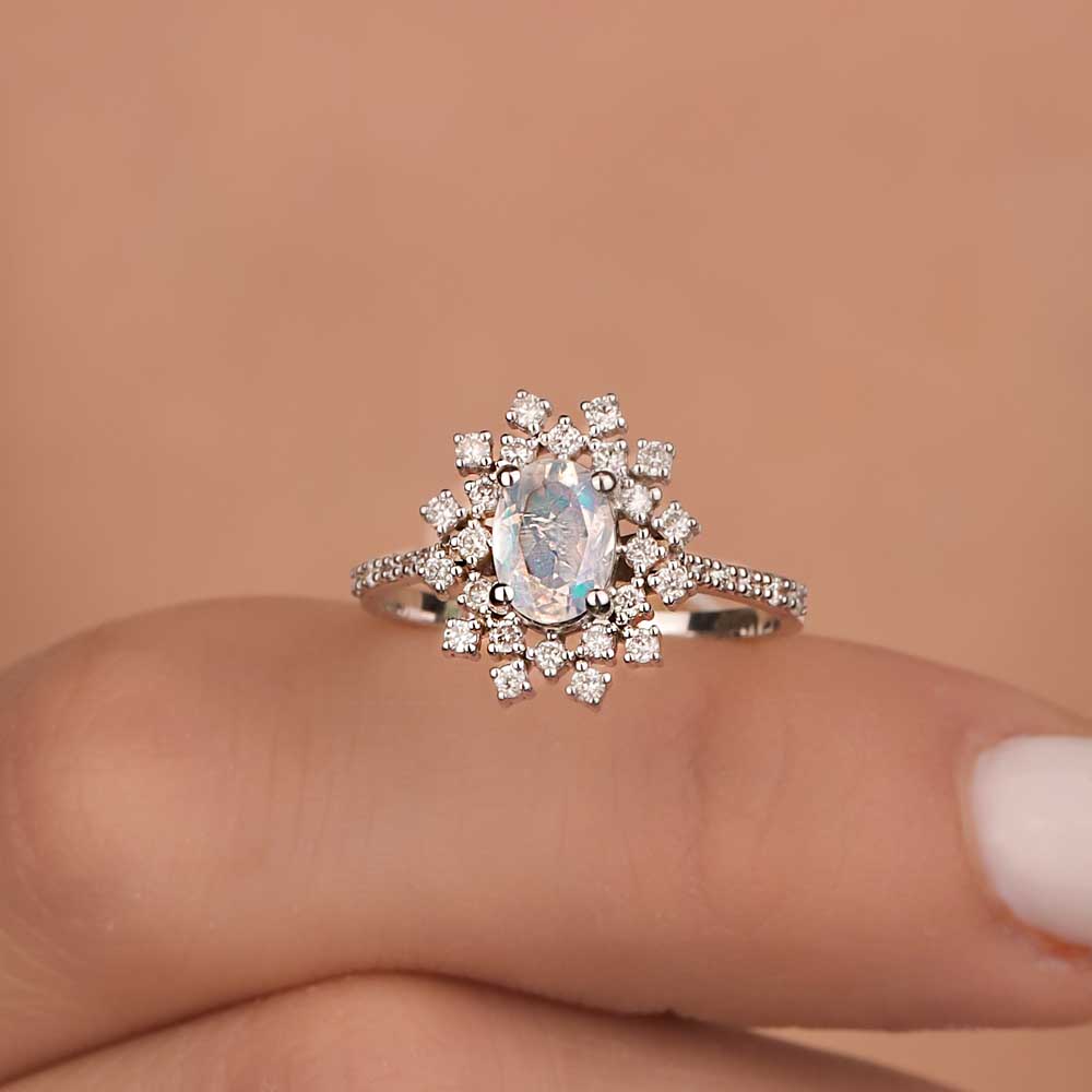 Vintage Yüzükler 0,81 Karat Pırlanta Opal Kar Tanesi Yüzük