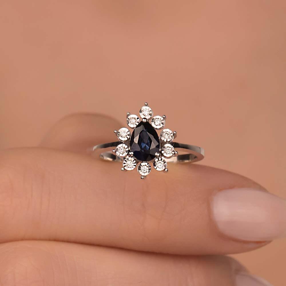 Safir Yüzükler 1,08 Karat Pırlanta Kalem İşlemeli Damla Royale Safir Yüzük