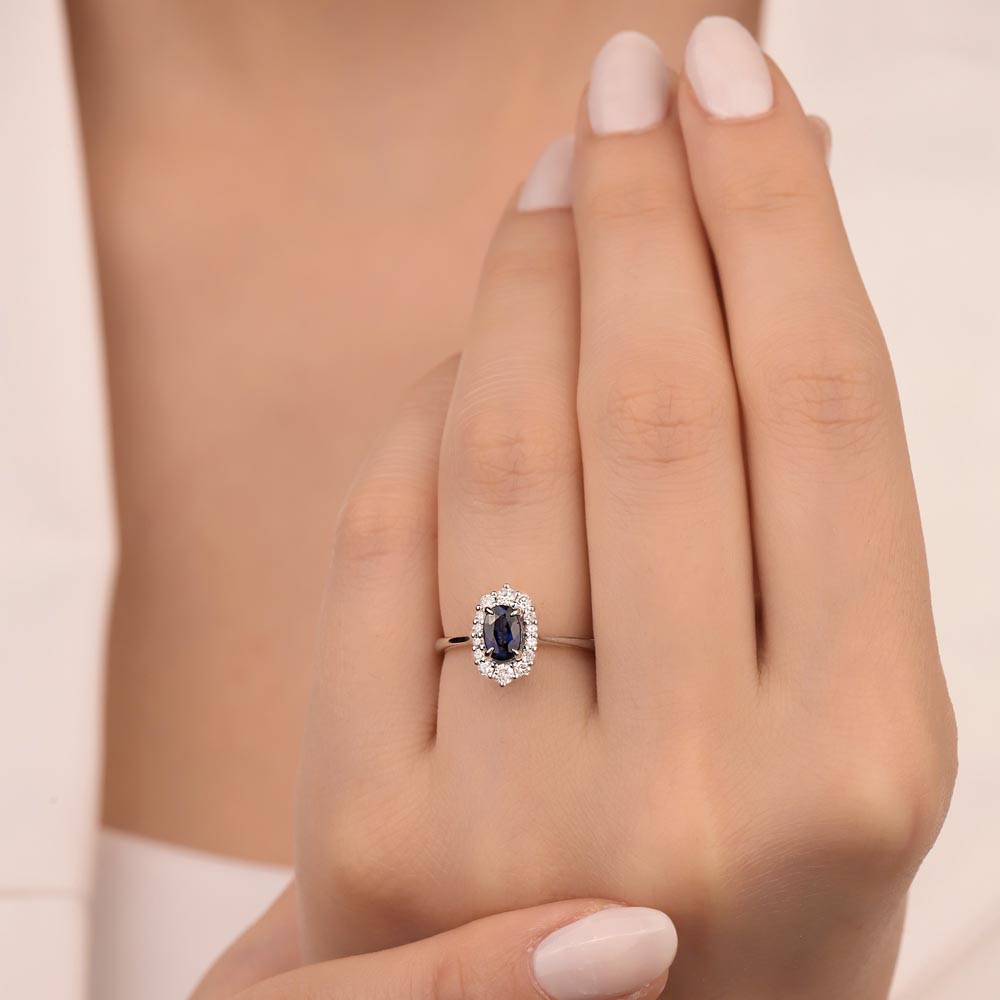 Safir Yüzükler 0.95 Karat Pırlanta Oval Royale Safir Yüzük