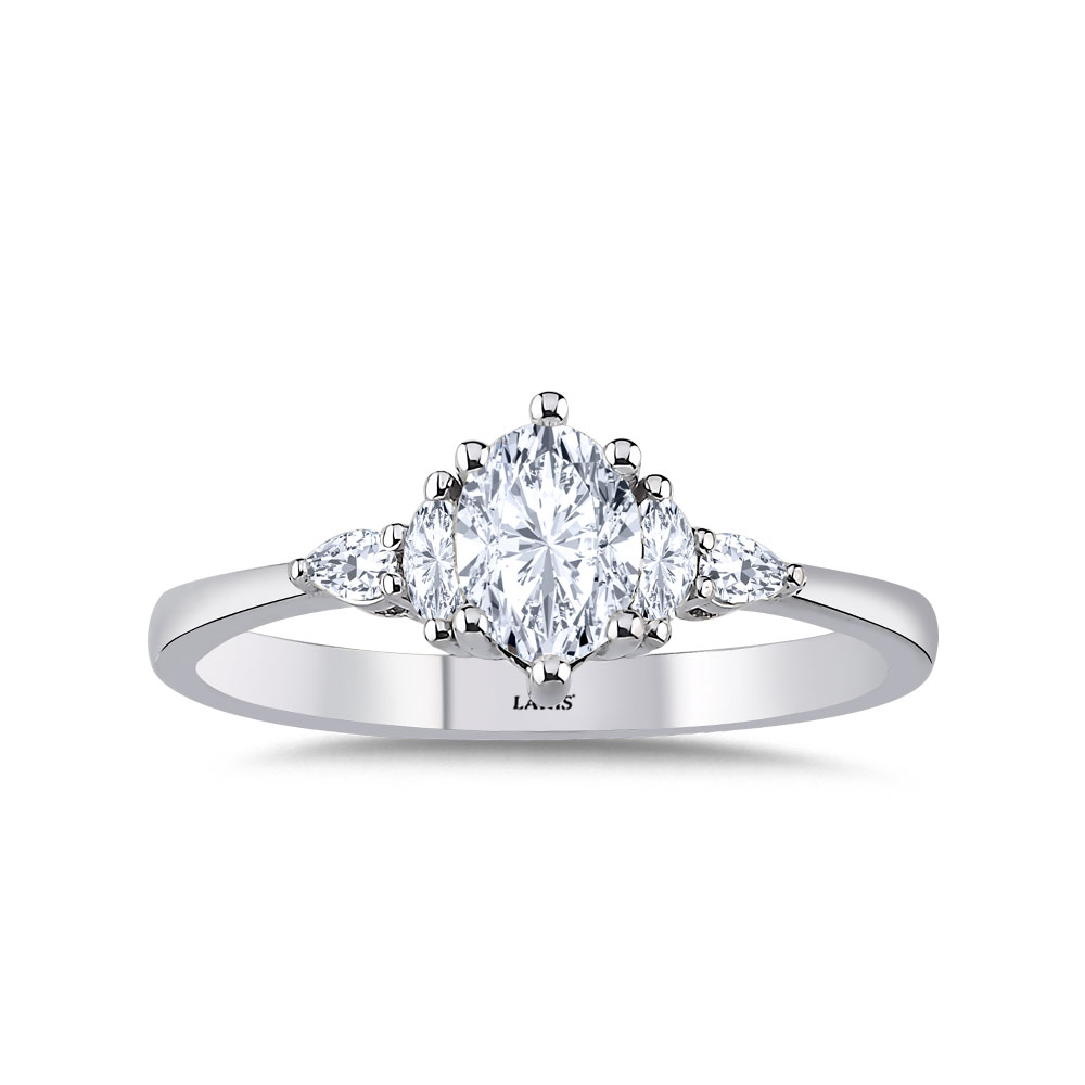 0,65 Karat Pırlanta Oval Kesim Tektas Yüzük