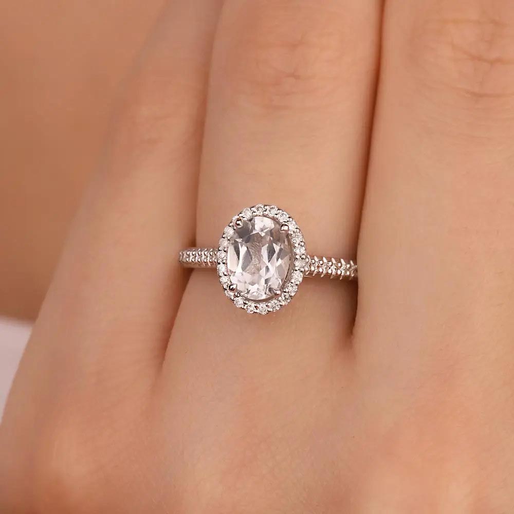 Renkli Taşlı Yüzükler 1.30 Karat Pırlanta Beyaz Topaz Tektaş Yüzük